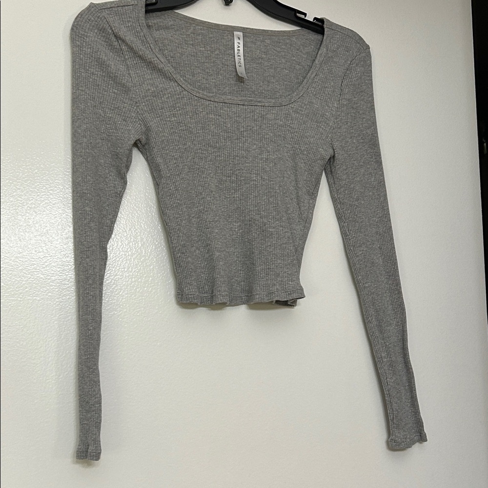 Fabletics Gray Ribbed Scoop Neck Long Sleeve Top